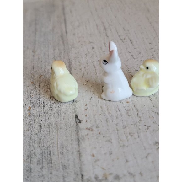 Miniature porcelain Easter bunny chick rabbit set spring‎ decor vintage - Picture 4 of 6